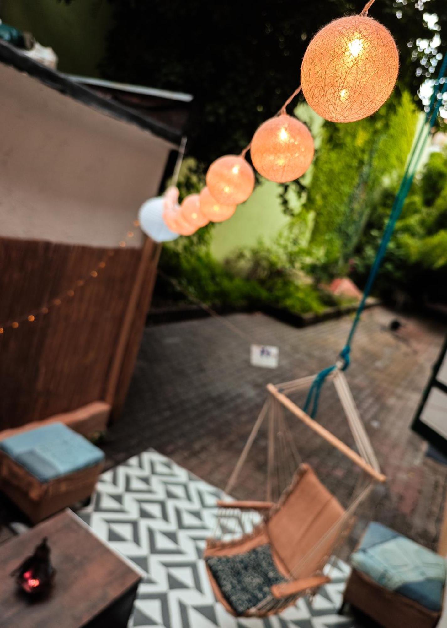 Vintage Room With Garden View ブラチスラヴァ エクステリア 写真